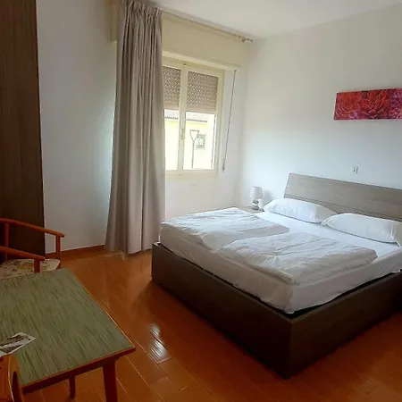 Отель Serena Spiazzi Di Caprino