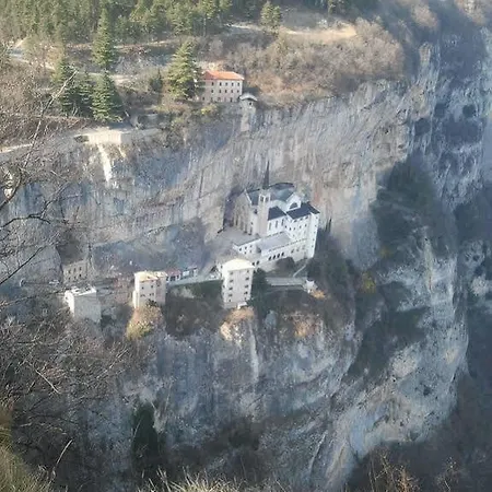 Serena Hotel Spiazzi Di Caprino